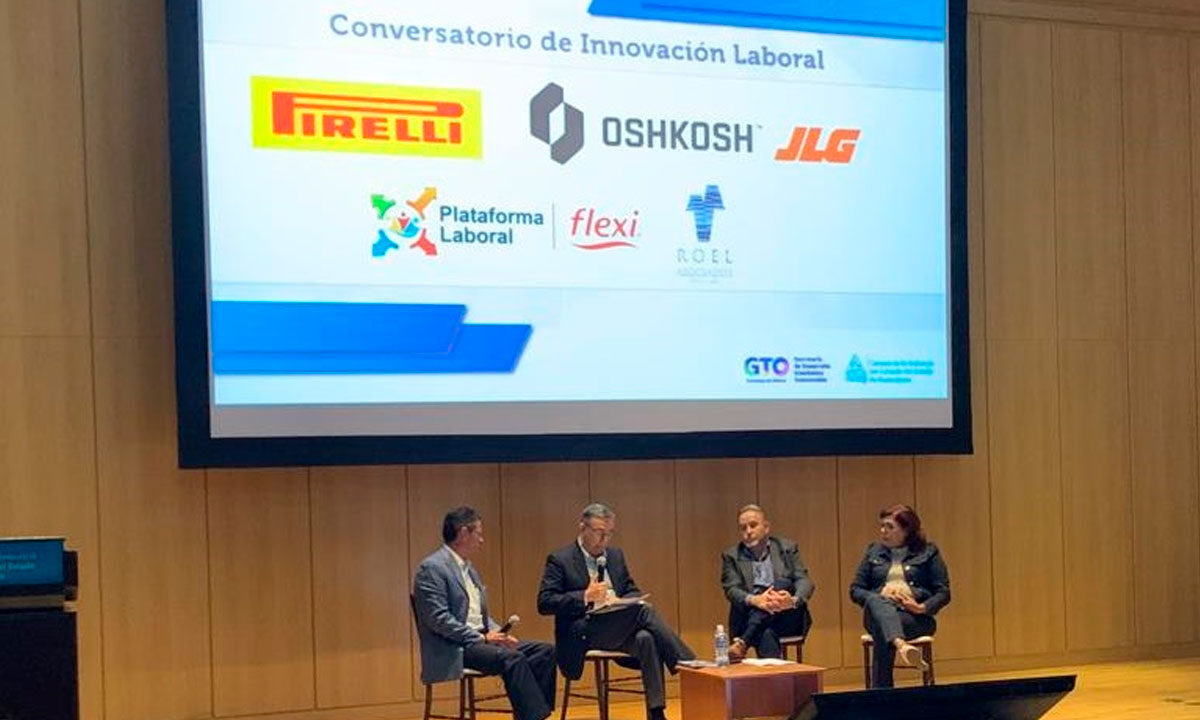 Director de Gestión de Talento Presente en el Foro de Expertos de Talento Humano