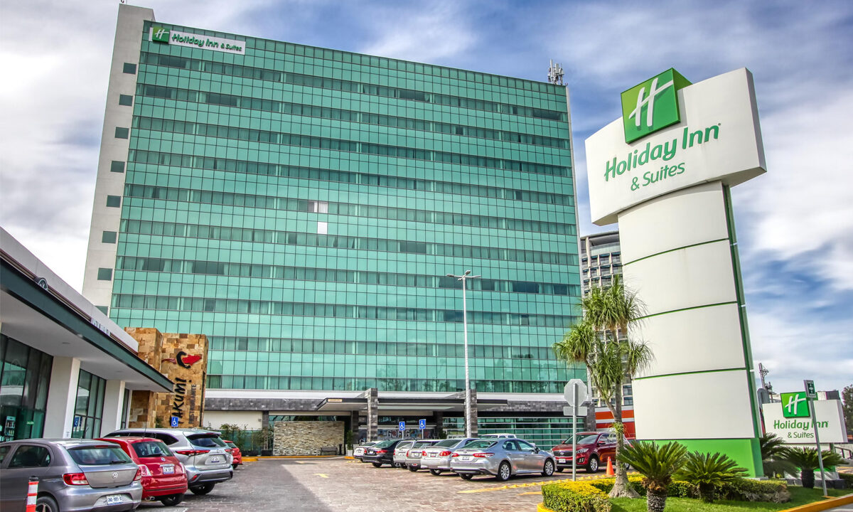 Holiday Inn Express & Suites